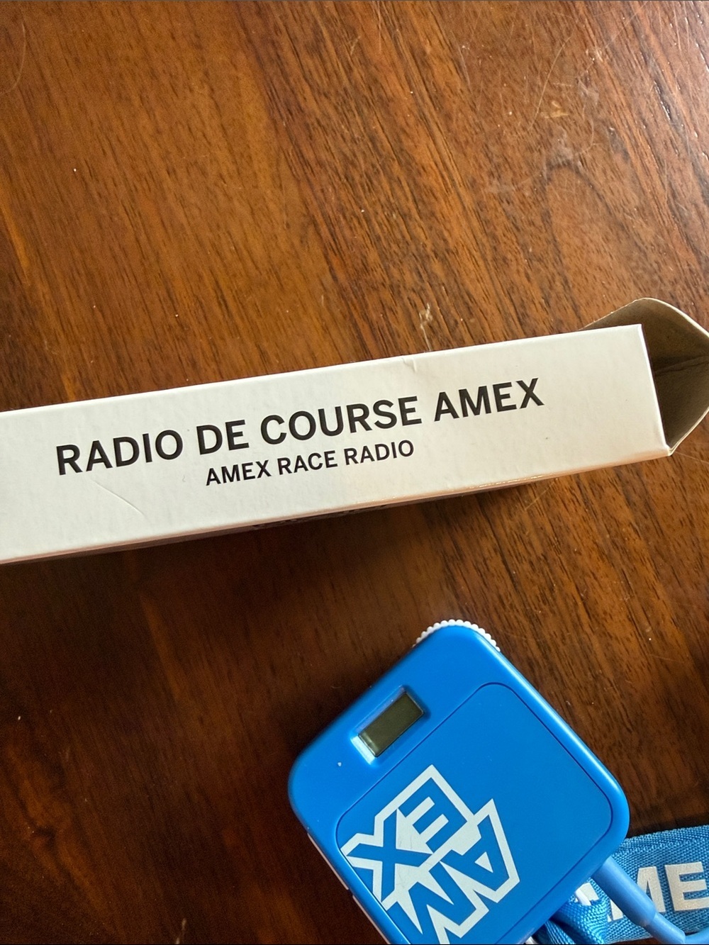 AMEX Blue Lanyard with Earbuds and Badge F1 race radio - Picture 4 of 4